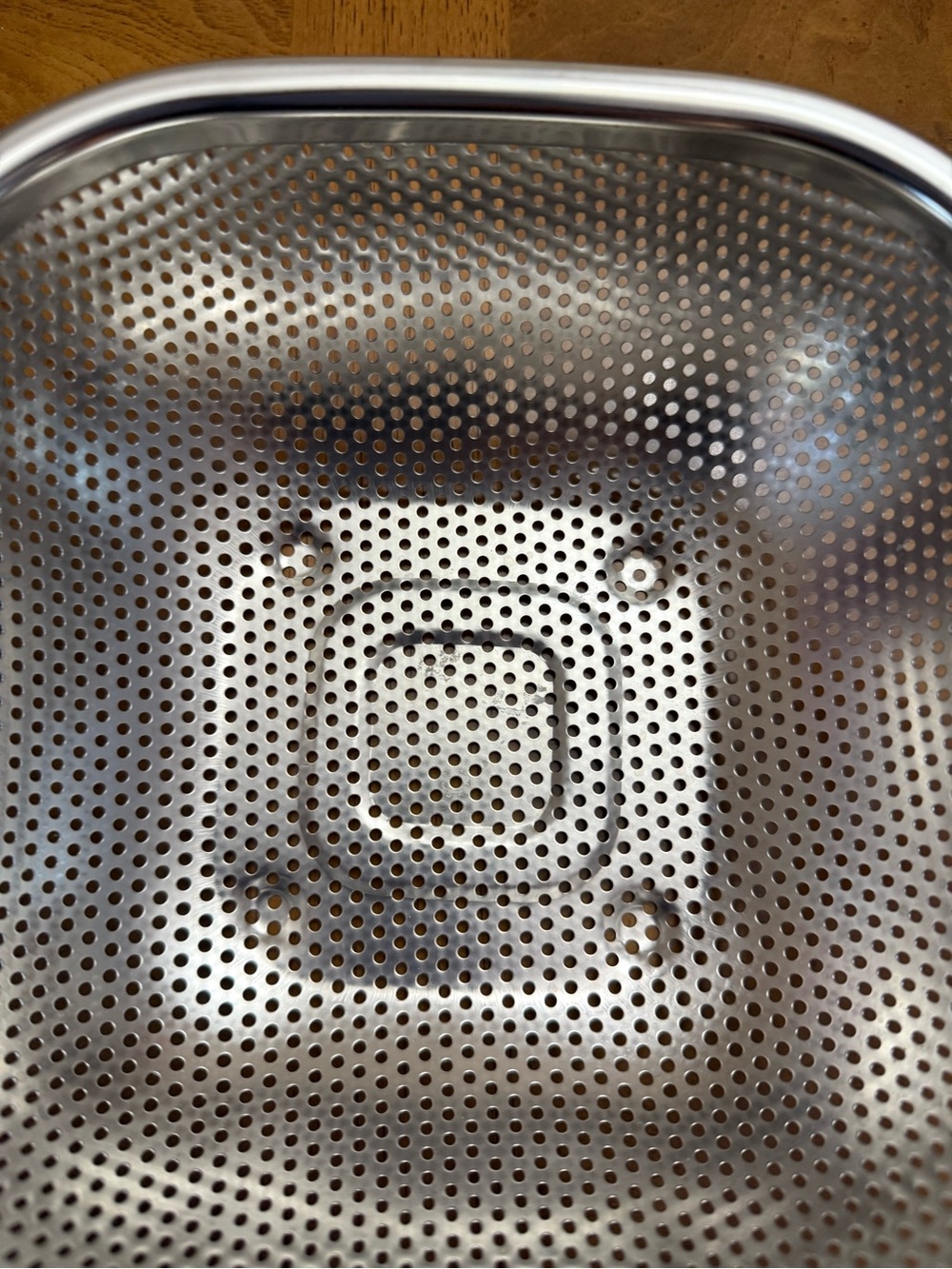 Stainless Steel Square Colander / soup strainer - Picture 3 of 4